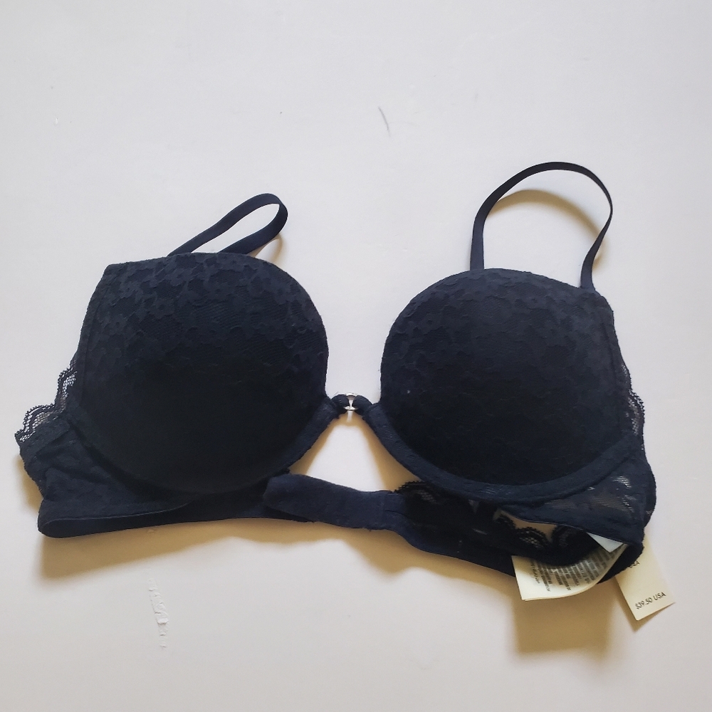 Gilly Hicks Bra
